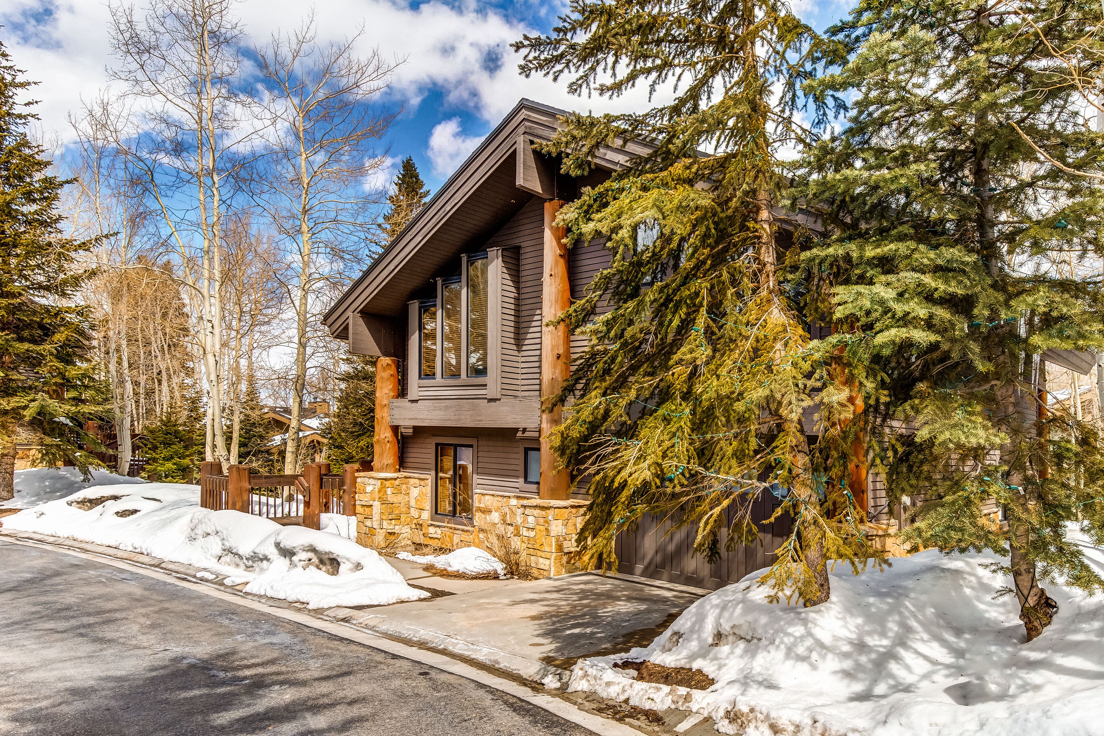 Ski cabin surrounded by snow in Park City, one of Vrbo's top ski destinations.