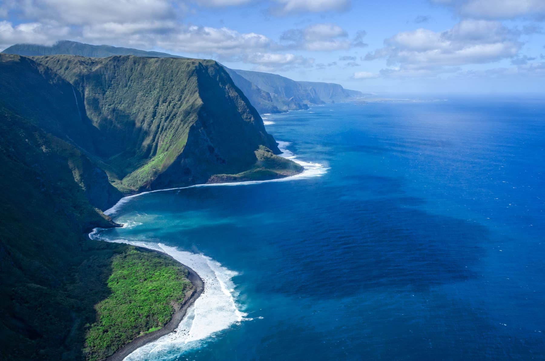 500px Photo ID: 110116789 - Helicopter ride over Maui