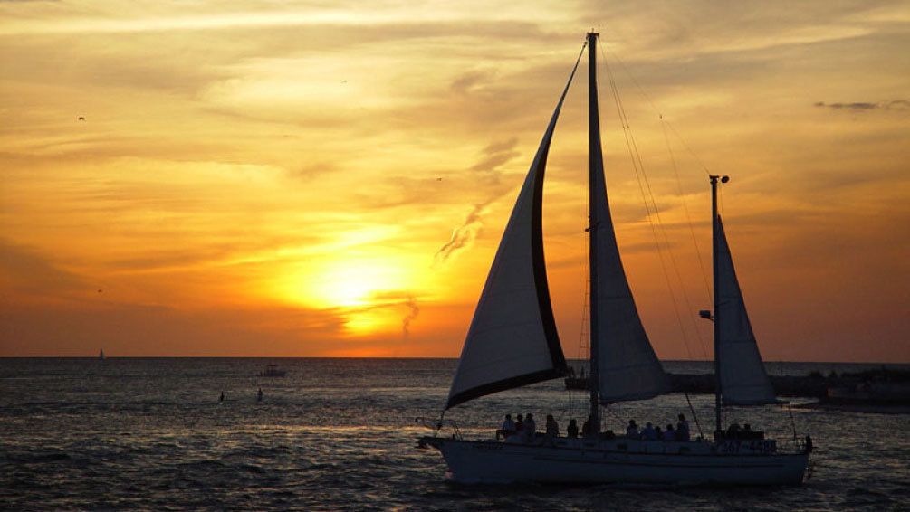 Sunset cruise in Boca Ciega Bay