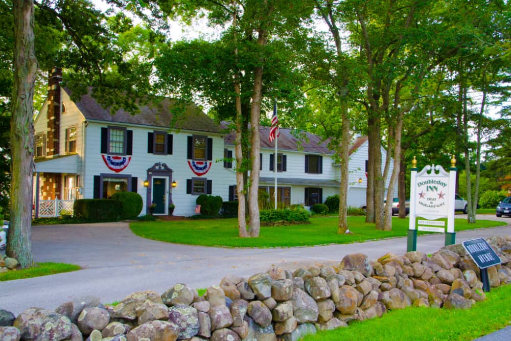 quaint colonial inn in Gettysburg