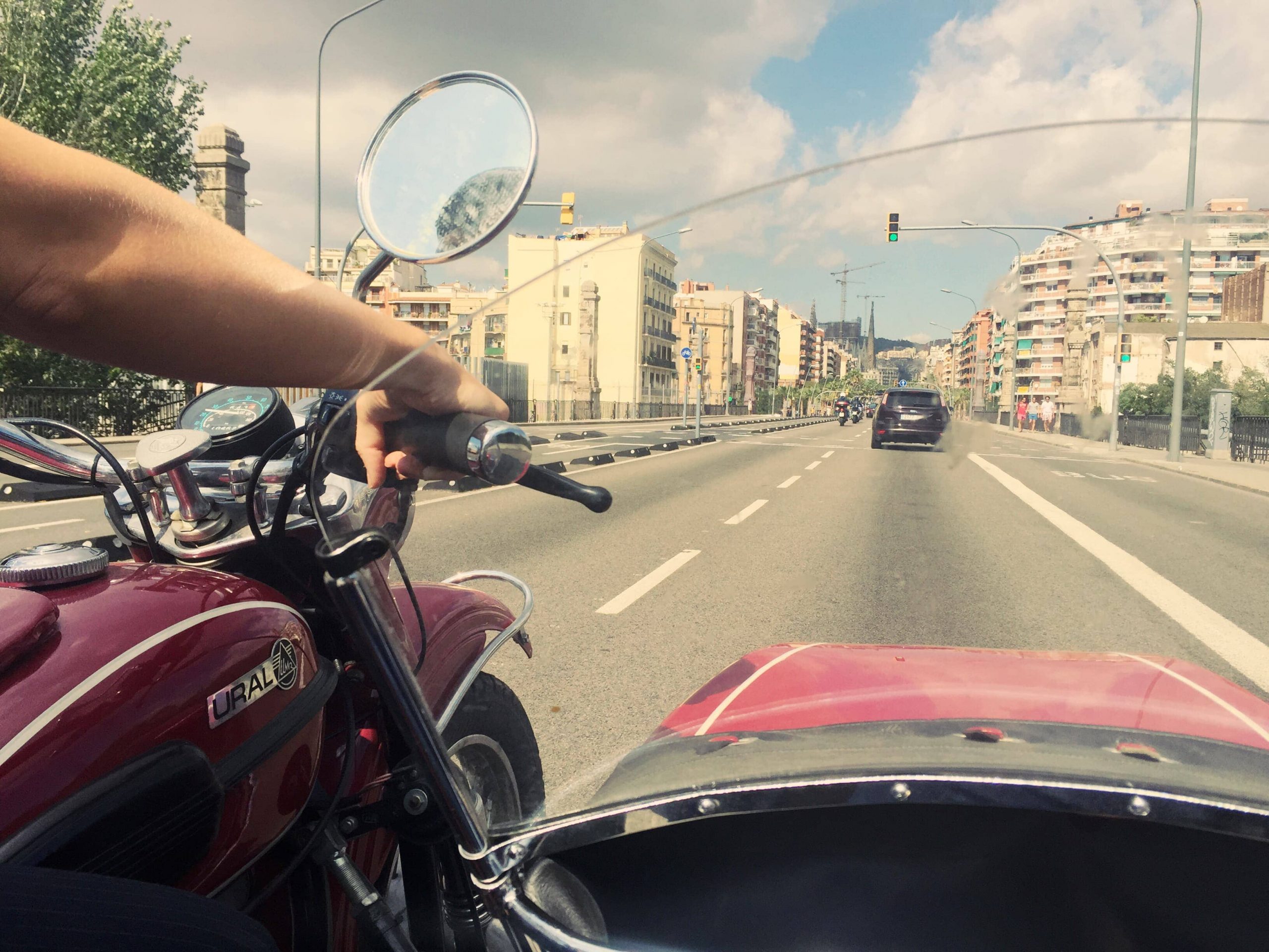 Get a 360 degree tour of Barcelona in a sidecar