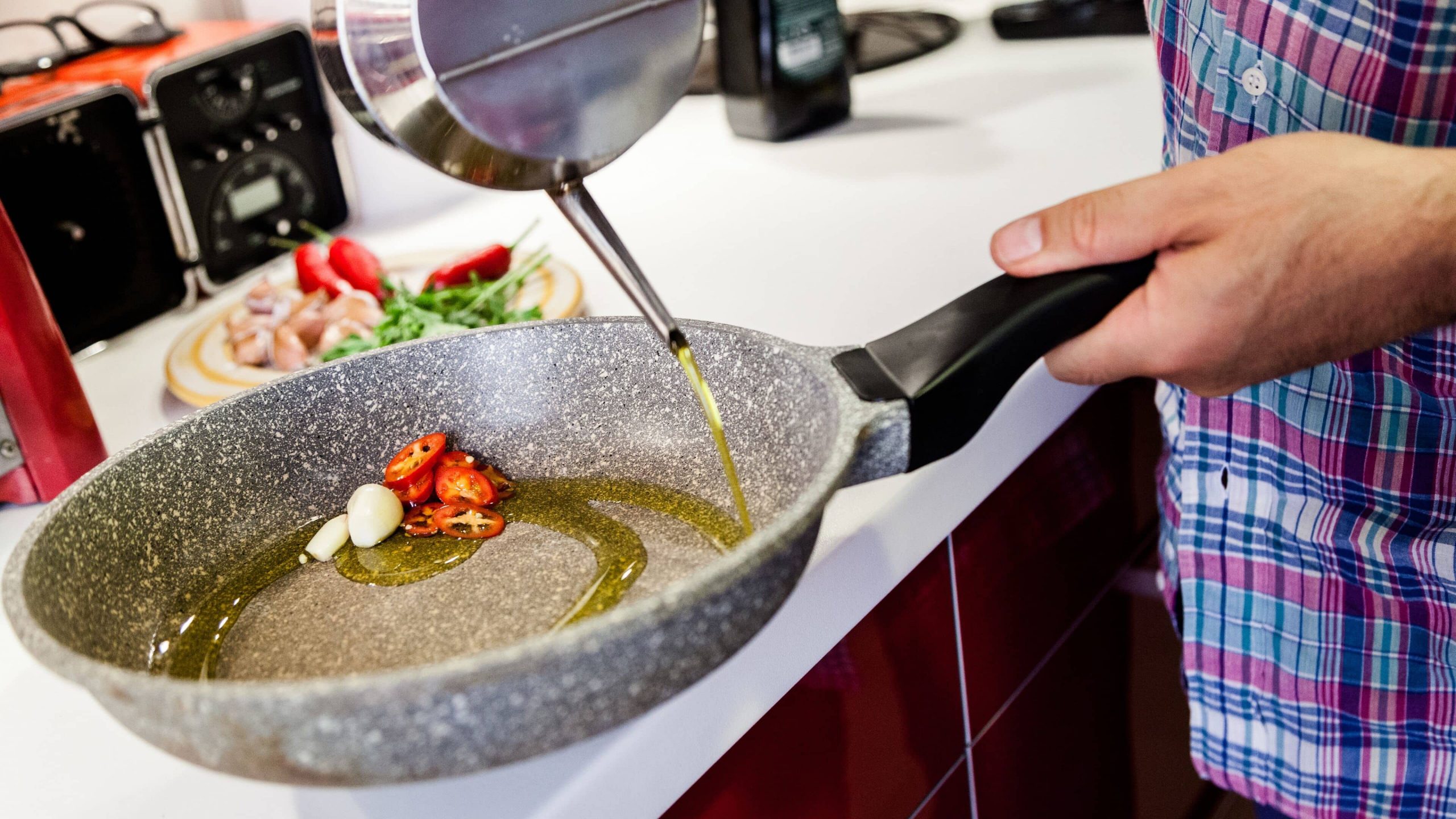 Pasta cooking class with chef Nico in Rome