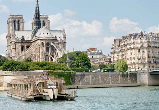 River Seine Sightseeing Cruise in Paris