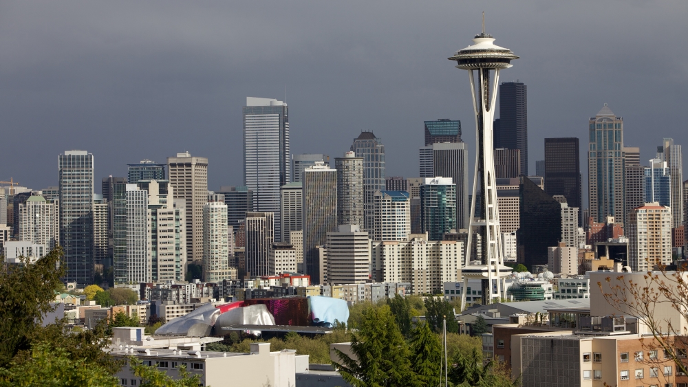 Gloomy Seattle skyline