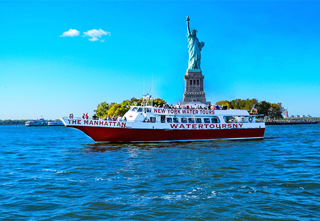 tour boat departing from the Statue of Liberty in New York