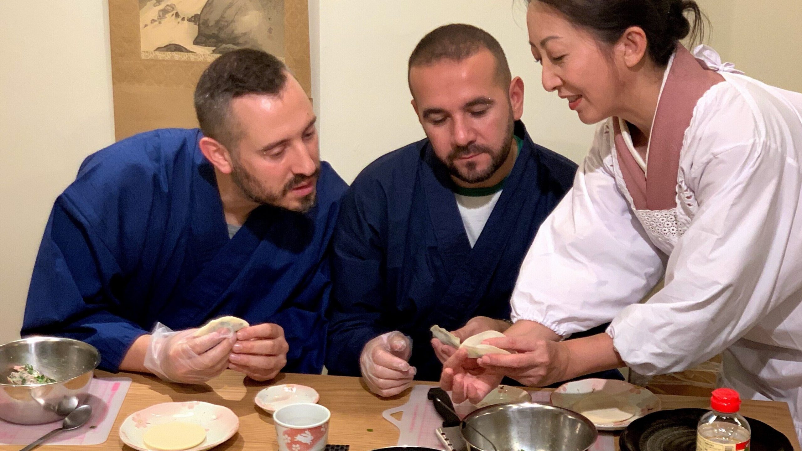 Vegan gyoza and ramen cooking class in Kyoto, Japan