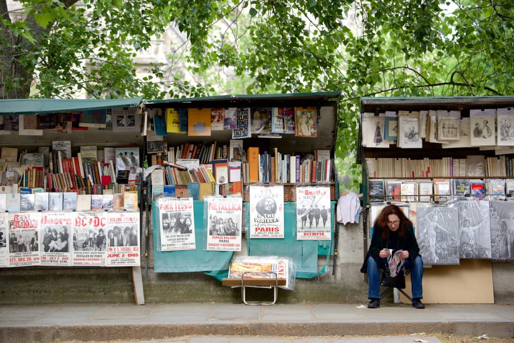 bouquinistes of paris