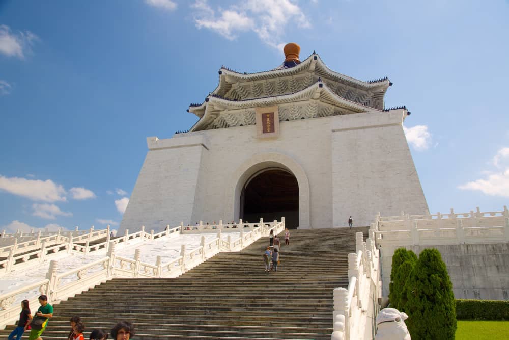 chiang kai shek memorial taipei