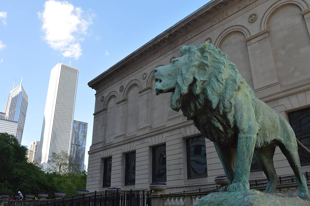 Art Institute of Chicago; Date Ideas in Chicago Lion statue outside the Art Institute of Chicago - Chicago date ideas
