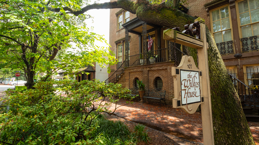 Mrs Wilkes Dining Room - Savannah, USA