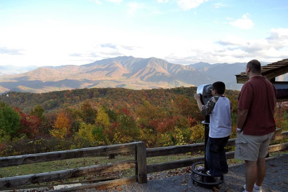 Ober Gatlinburg is the scenic setting for Oktoberfest in Gatlinburg Oktoberfest in Gatlinburg takes place at scenic Ober Gatlinburg