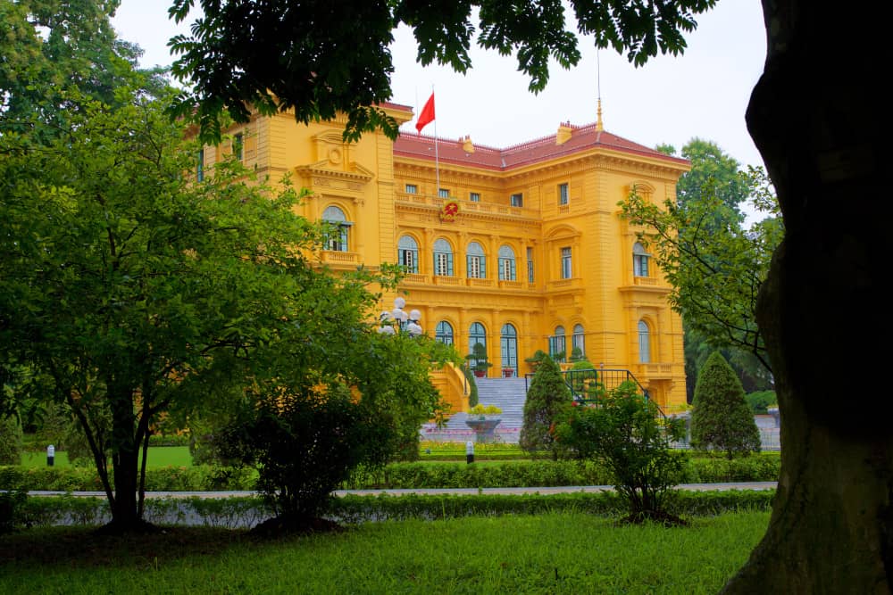 presidential palace hanoi
