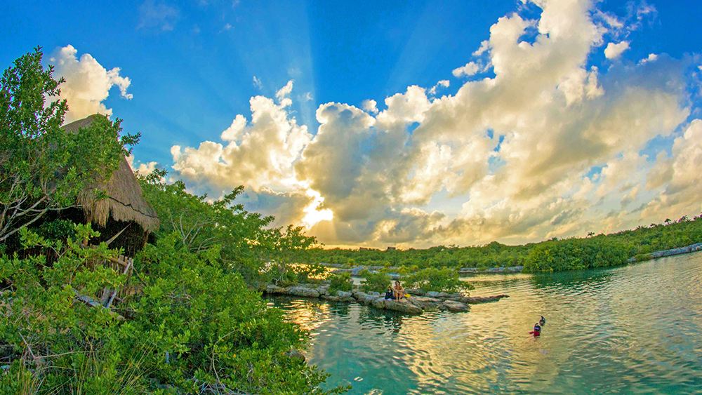 thingstodo-cenotes-paradise-lagoon